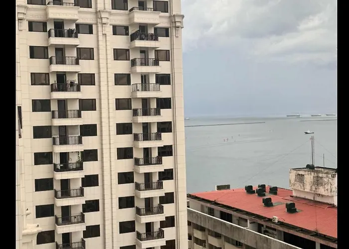 Manilabay Apartment Manila